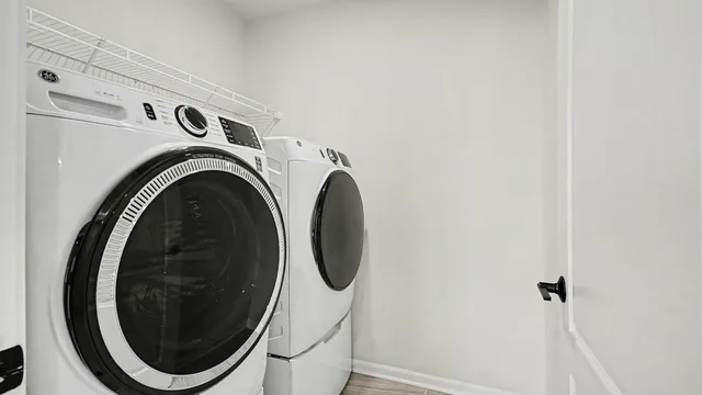 $529,000 | 5512 East Spaniel Drive, Ann Arbor, MI 48108