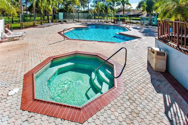 $1,800 | 2411 Bentley Drive, Unit 2411, Palm Harbor, FL 34684