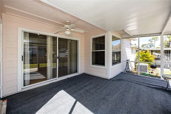 $1,800 | 2411 Bentley Drive, Unit 2411, Palm Harbor, FL 34684