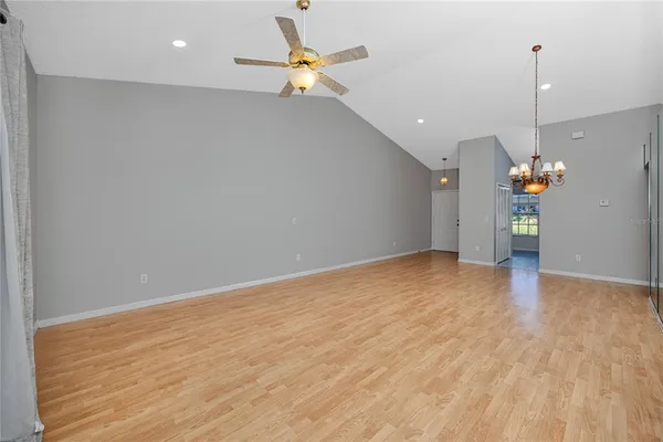 $1,800 | 2411 Bentley Drive, Unit 2411, Palm Harbor, FL 34684