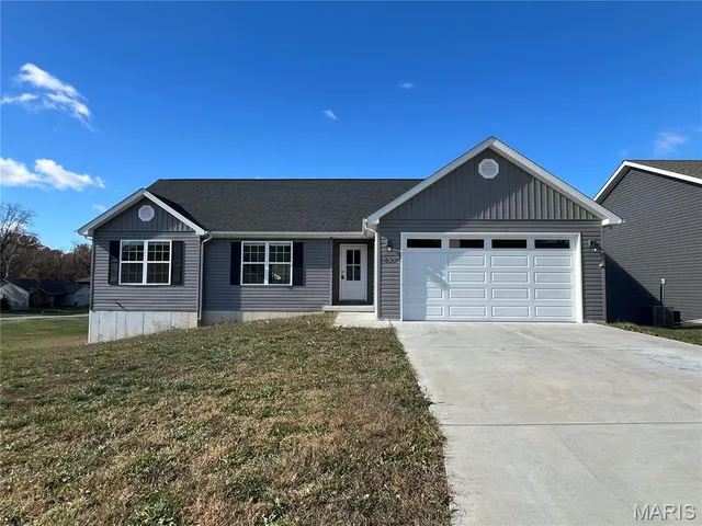 $315,000 | 422 Holtgrewe Farms Loop, Washington, MO 63090