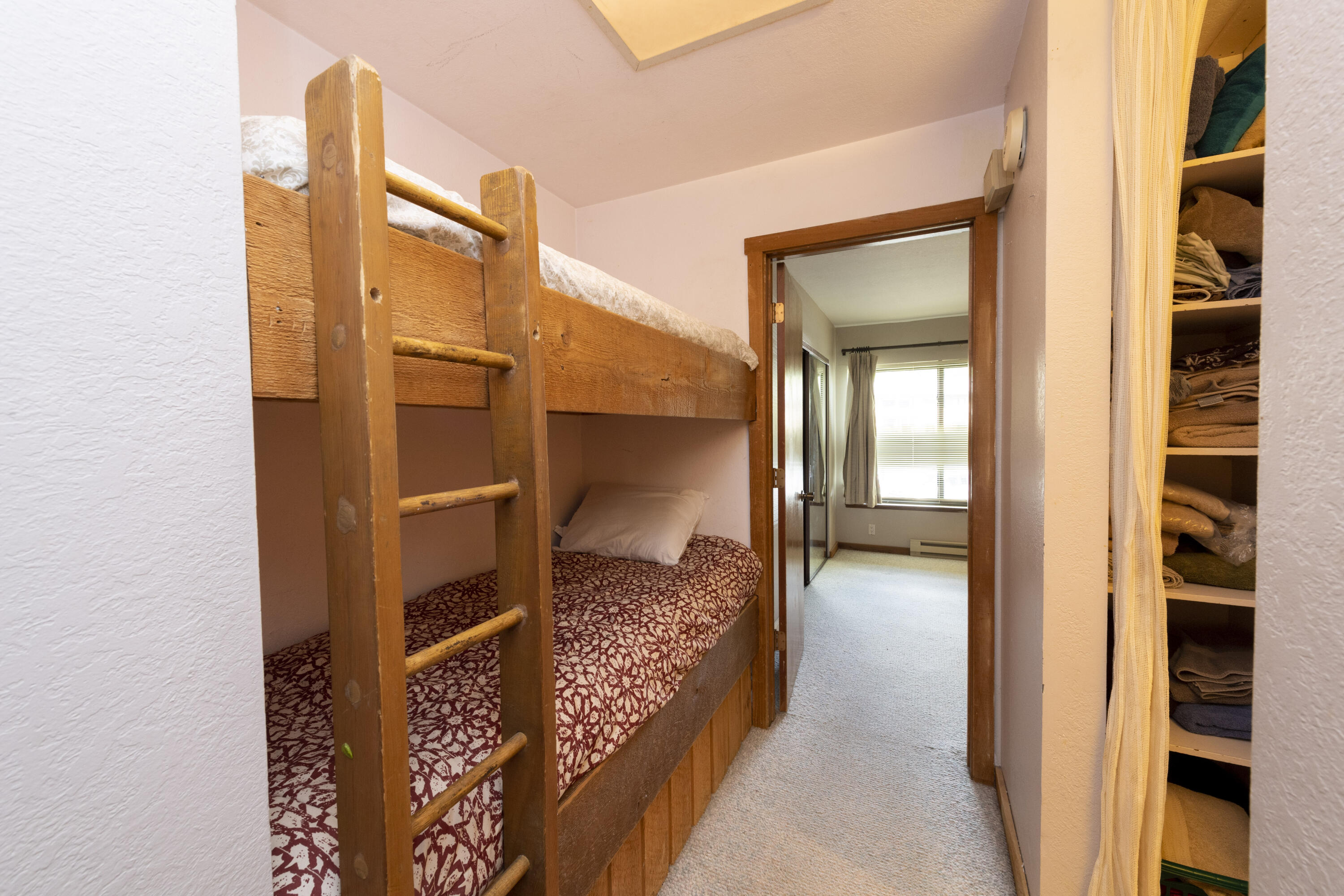 2656 Ridge Lane, Unit 56 Sun Valley, ID 83353 - Photo 11 of 14 Ridge_56_DSC_7345