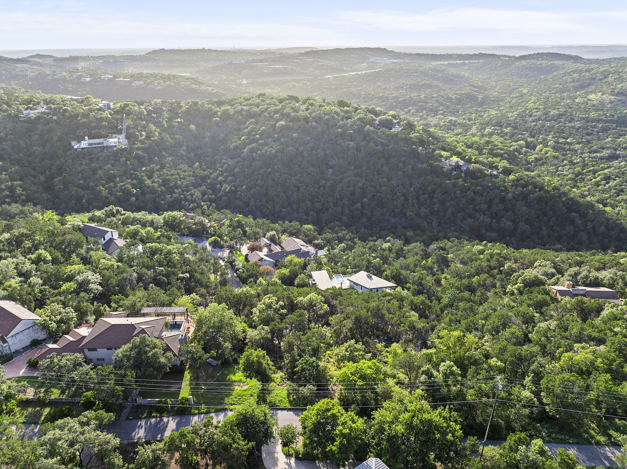 1104 Kennan Road West Lake Hills, TX 78746 - Photo 13 of 20