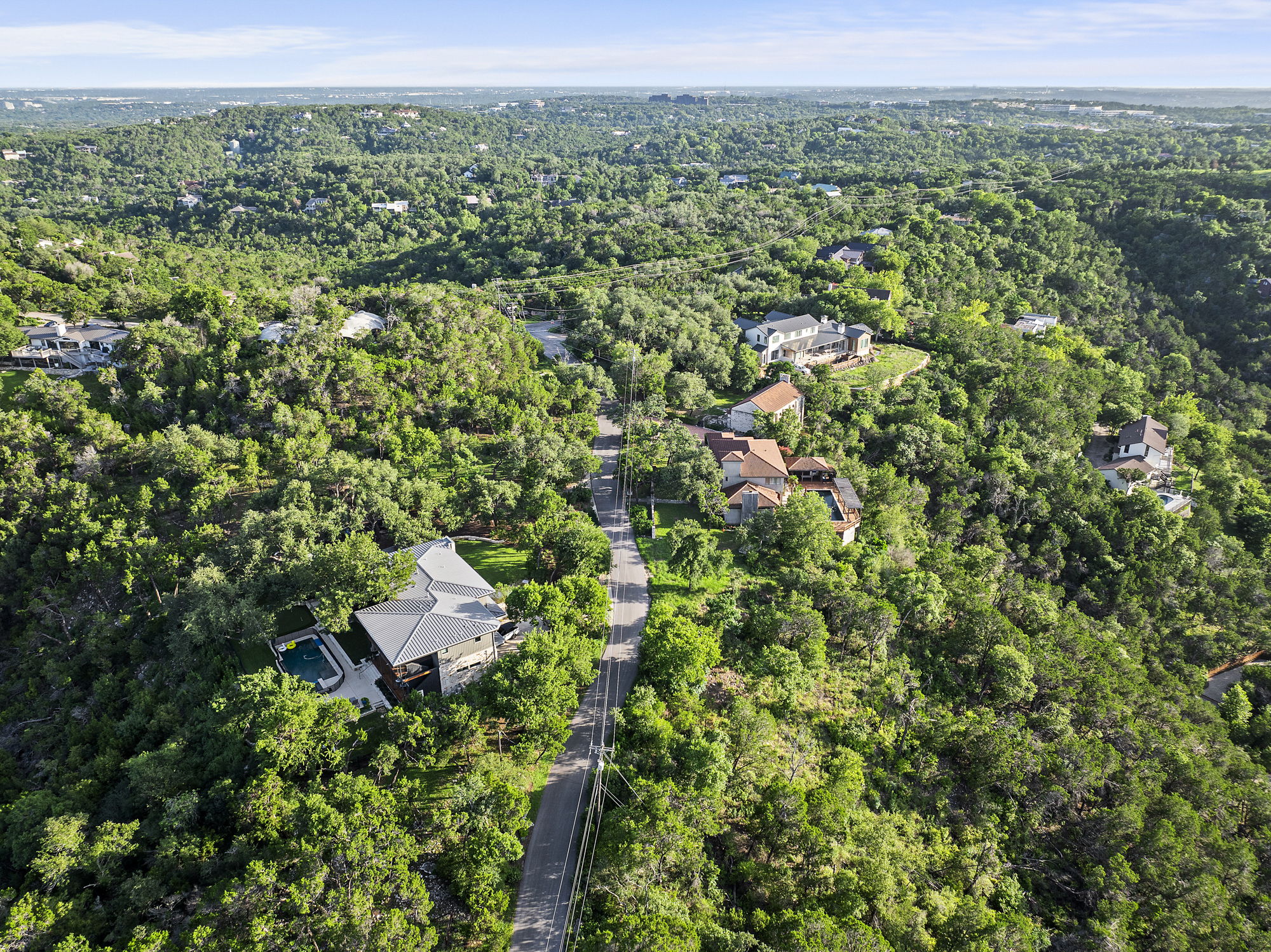 1104 Kennan Road West Lake Hills, TX 78746 - Photo 15 of 20
