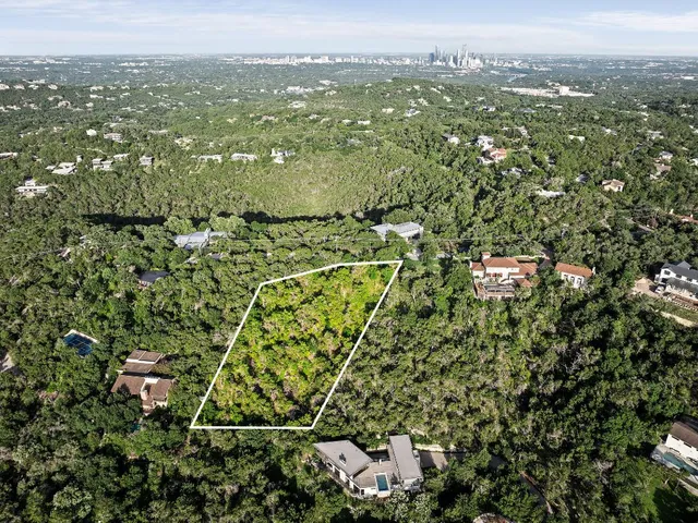 $1,385,000 | 1104 Kennan Road, West Lake Hills, TX 78746