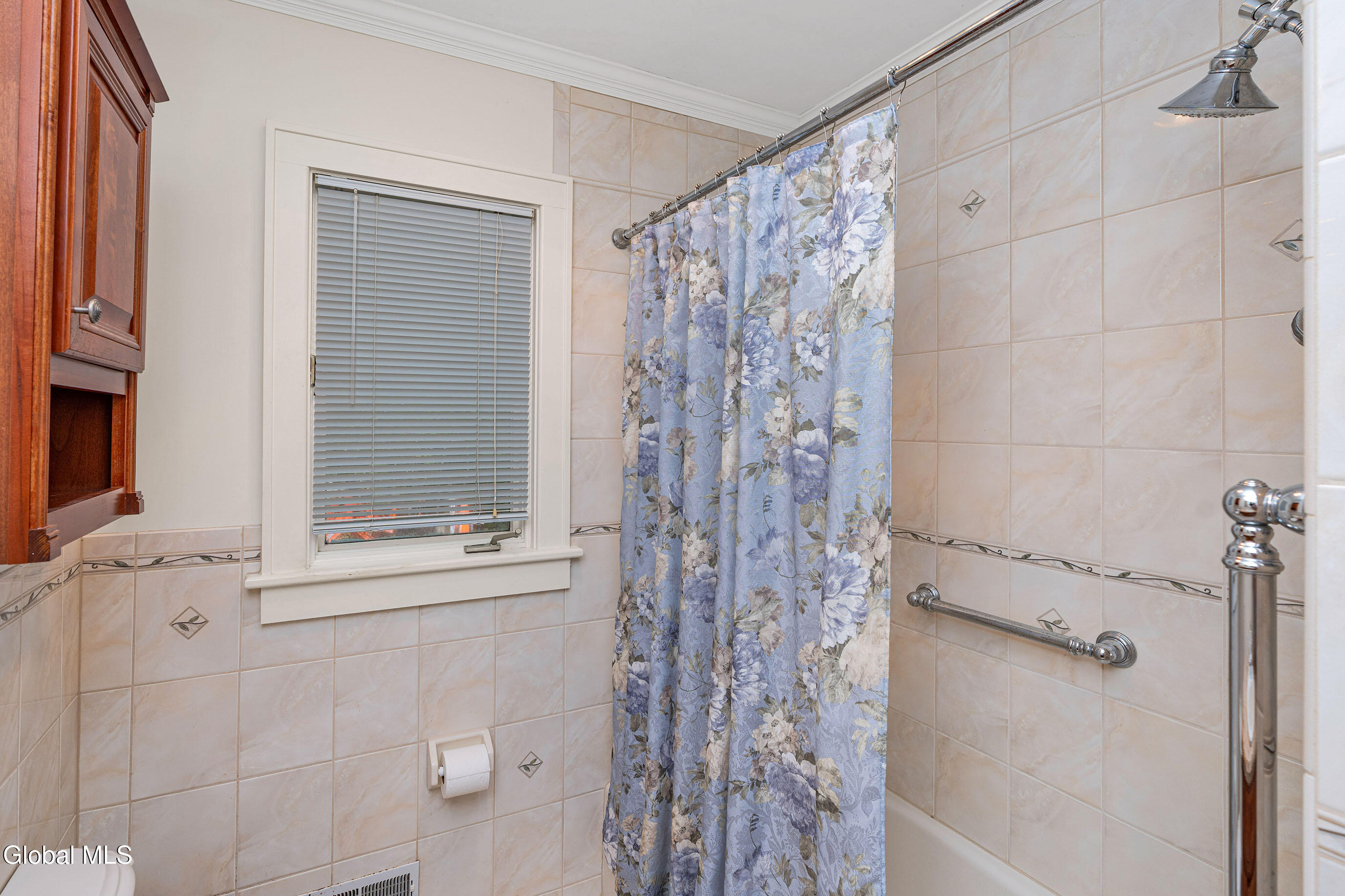2315 Consaul Road Schenectady, NY 12304 - Photo 22 of 38 032-2315-Consaul-Rd