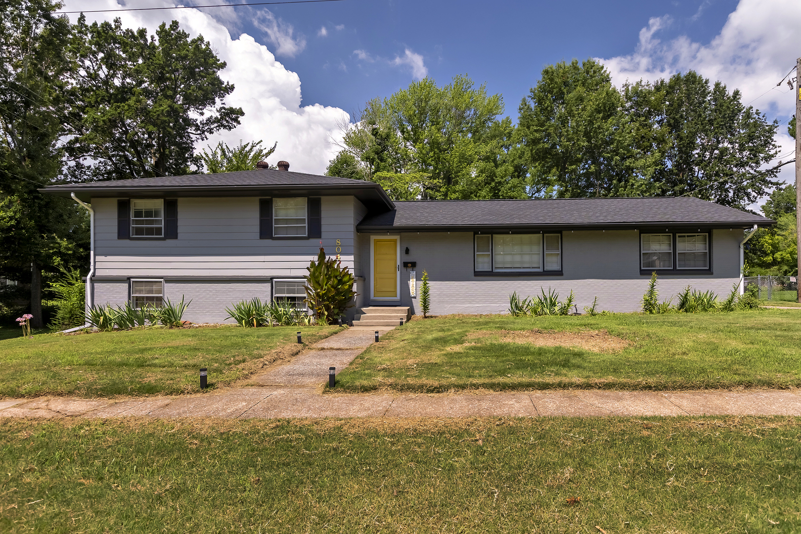 804 South Valley Road Carbondale, IL 62901 - Photo 1 of 30