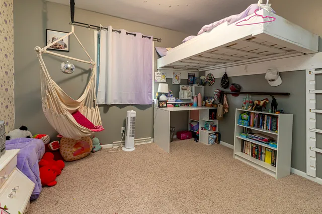 $179,900 | 804 South Valley Road, Carbondale, IL 62901