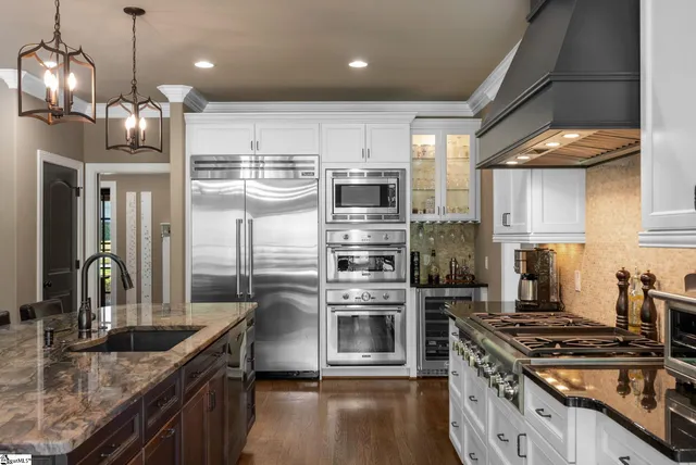 $1,575,000 | 100 Chamblee Boulevard, Greenville, SC 29615