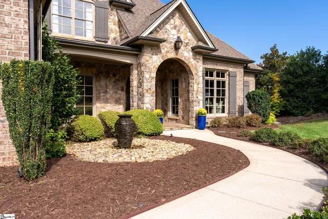 $1,575,000 | 100 Chamblee Boulevard, Greenville, SC 29615