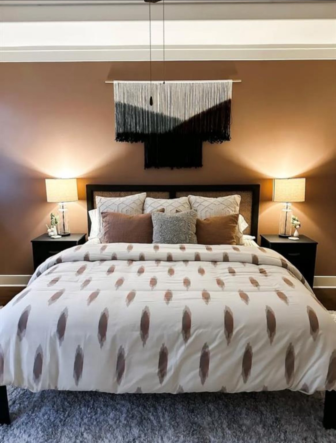 5303 Nett Street, Unit A Houston, TX 77007 - Photo 12 of 23 a bedroom with a bed and a night stand