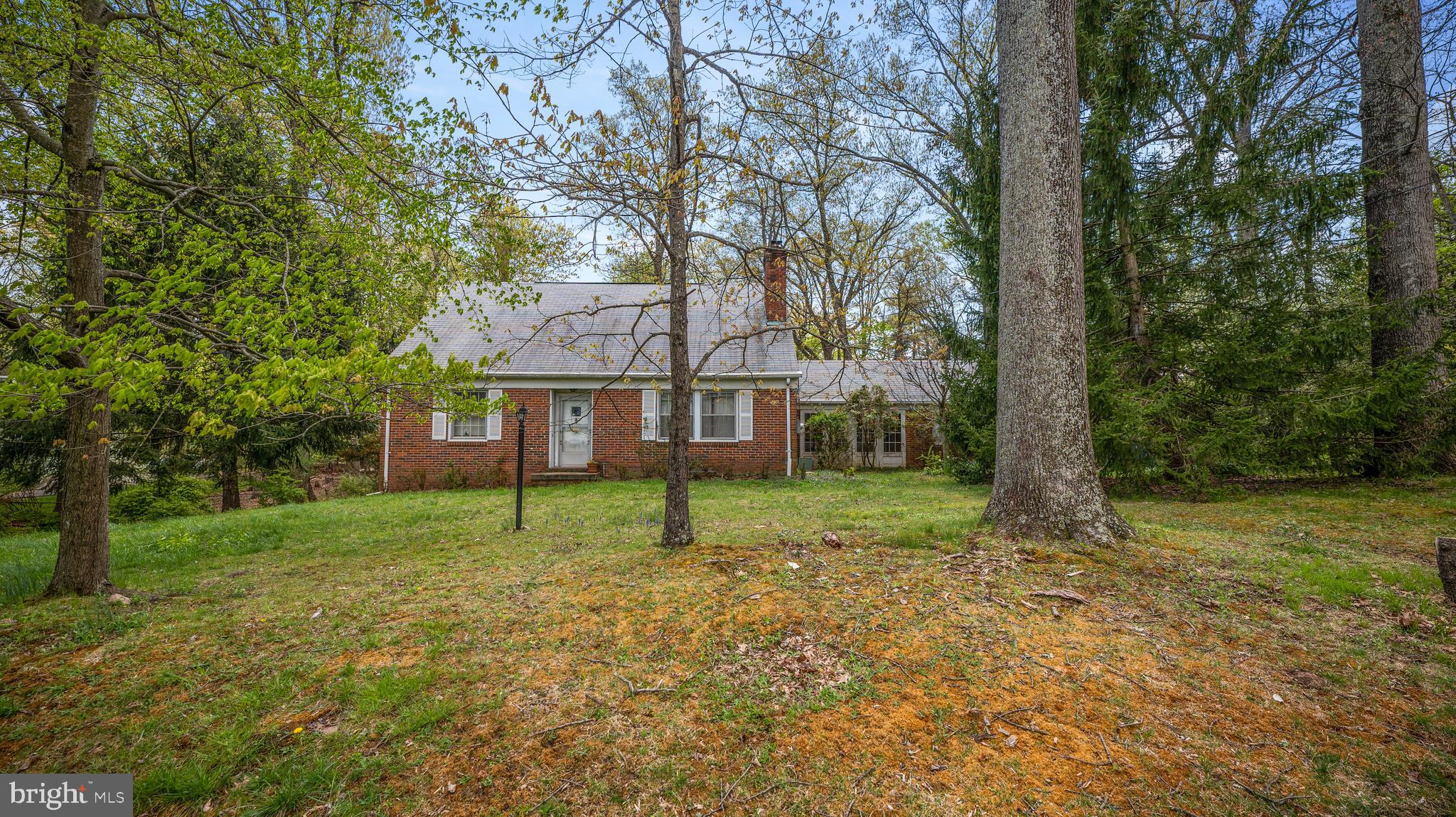 706 Stonington Road Silver Spring, MD 20902 - Photo 3 of 13