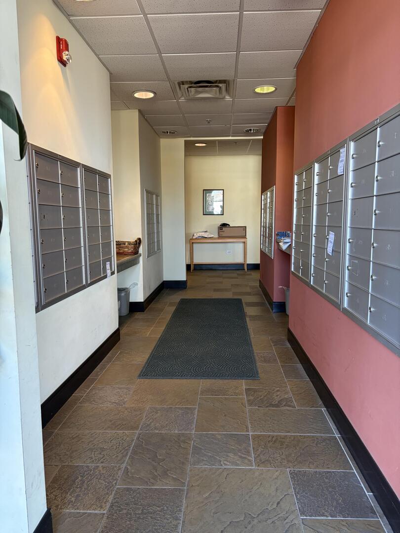 9355 Irving Park Road, Unit 402 Schiller Park, IL 60176 - Photo 21 of 23