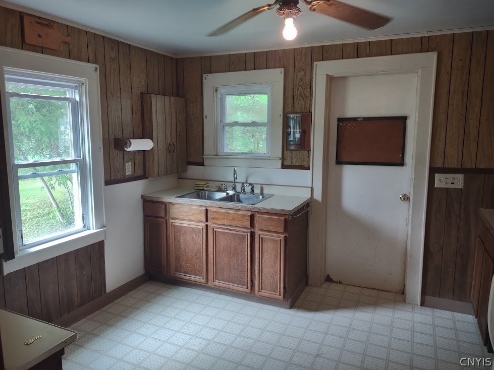 342 Belle Isle Road Geddes, NY 13209 - Photo 8 of 27 Good size kitchen