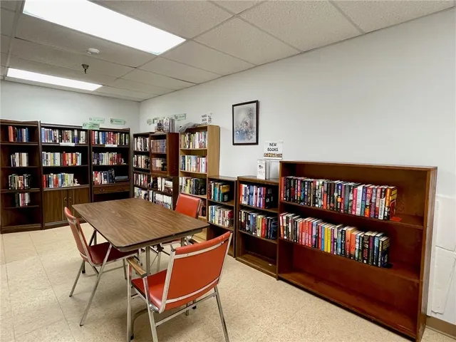 $95,000 | 1987 Centurion Drive, Unit 311, Pittsburgh, PA 15221