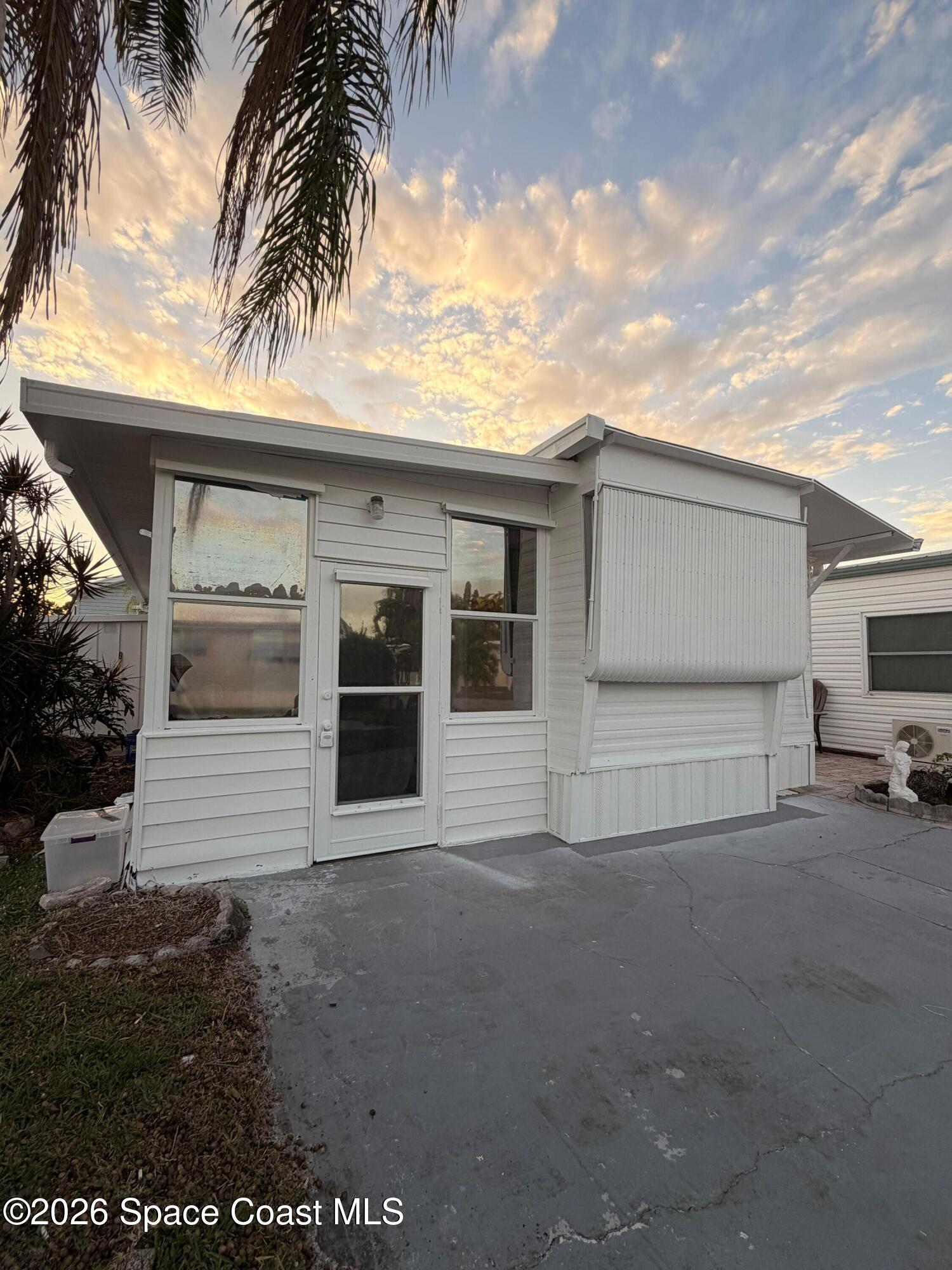 212 Cleveland Way Rockledge, FL 32955 - Photo 1 of 20 01_beyc69ff37bf1d3bb