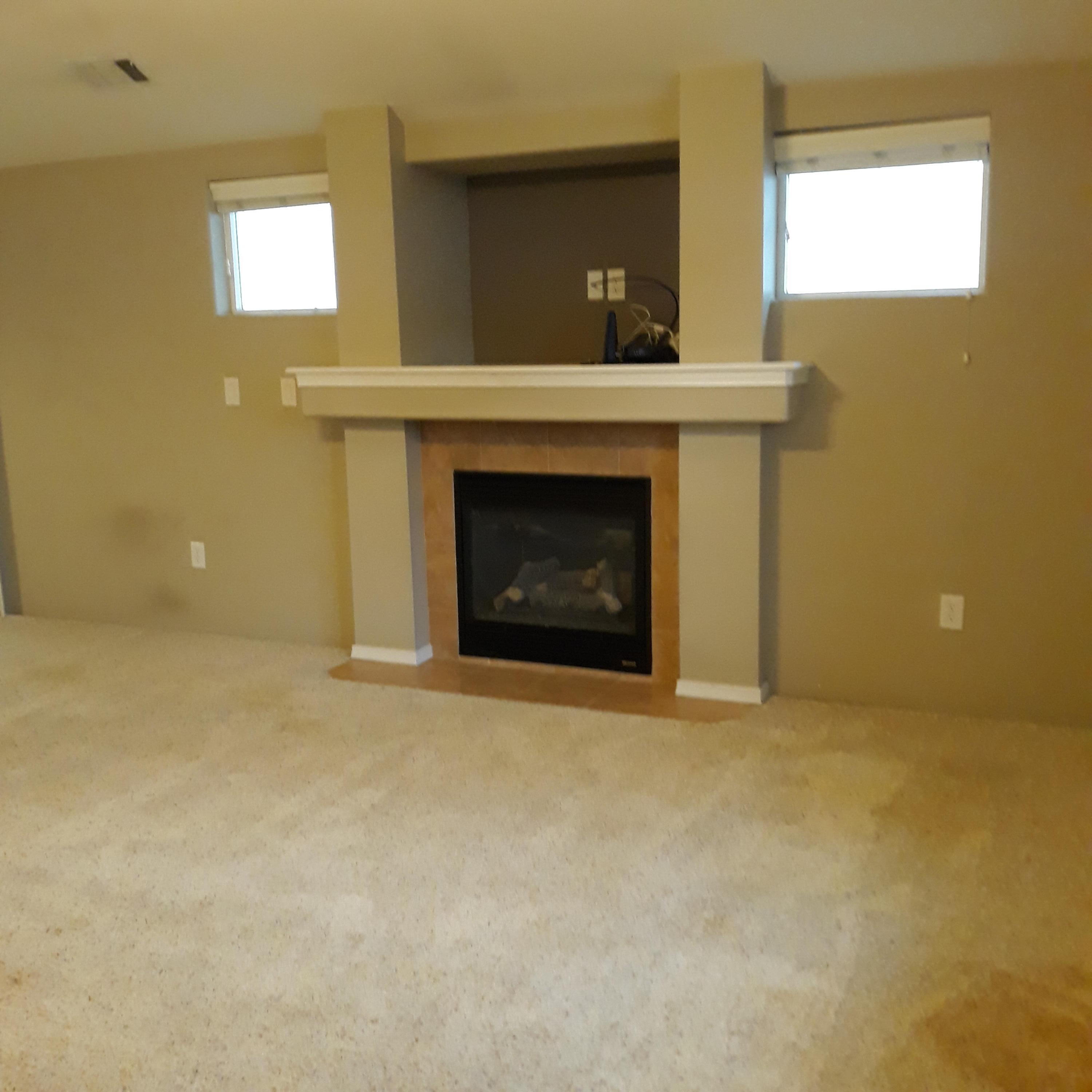 735 South Haskell Street Central Point, OR 97502 - Photo 3 of 25 Gallery Image 3