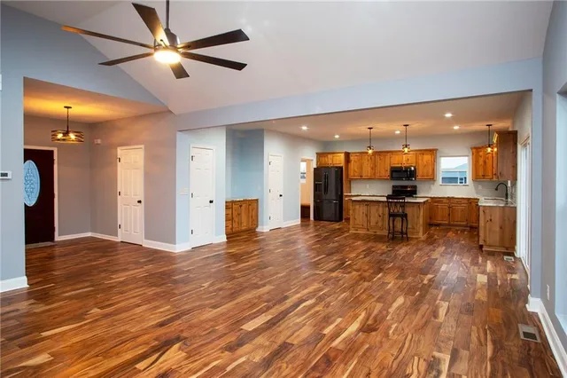 $59,000 | 815 Southeast 600th Road, Knob Noster, MO 65336