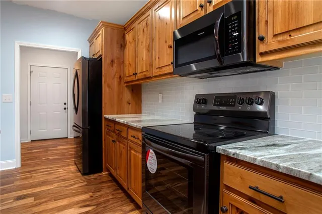 $59,000 | 815 Southeast 600th Road, Knob Noster, MO 65336