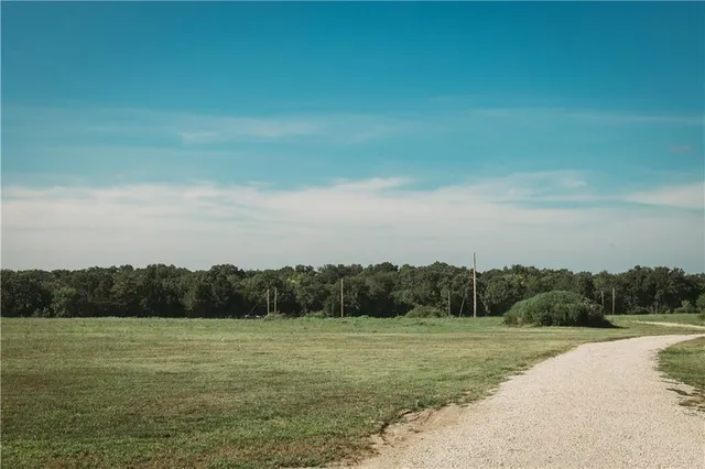 $59,000 | 815 Southeast 600th Road, Knob Noster, MO 65336