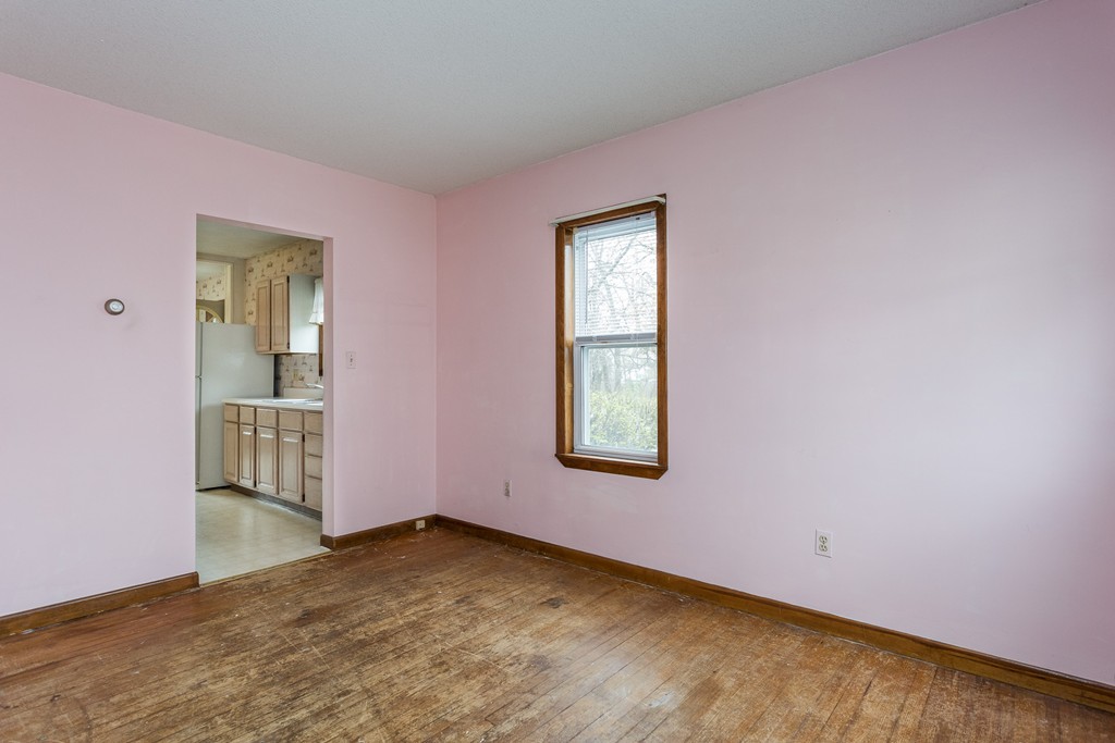 227 Parker Street Springfield, MA 01151 - Photo 13 of 29 Gallery Image 13
