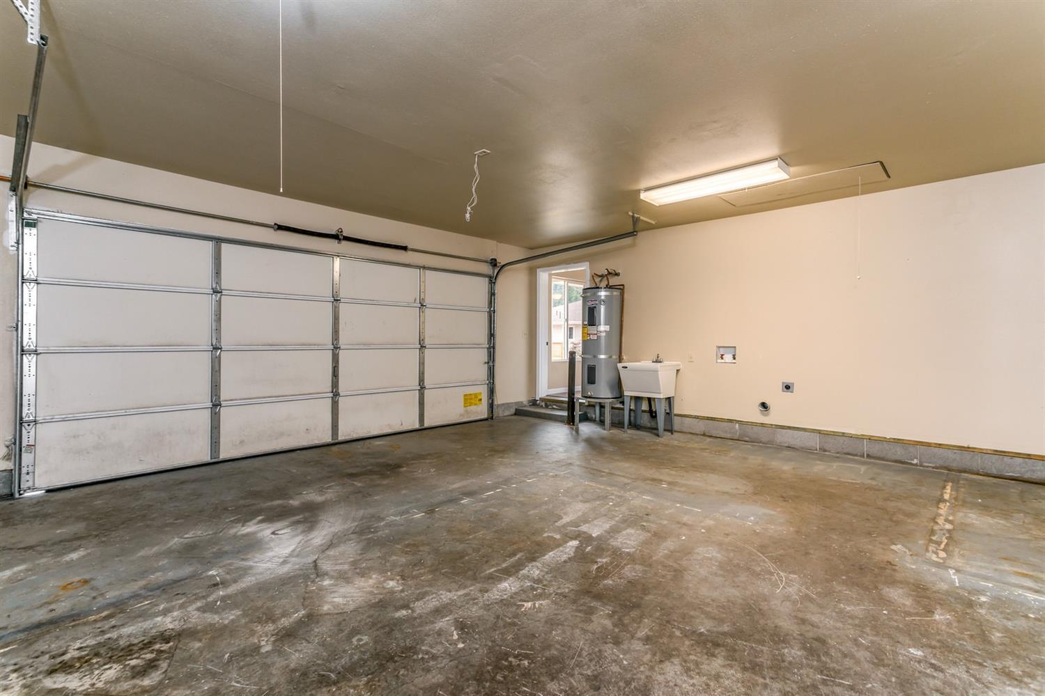 372 Colin Road Grants Pass, OR 97527 - Photo 20 of 34 Additional Photo