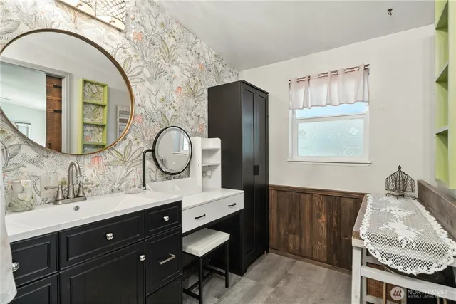 $225,000 | 6630 Northeast Aquarius Lane, Bremerton, WA 98311