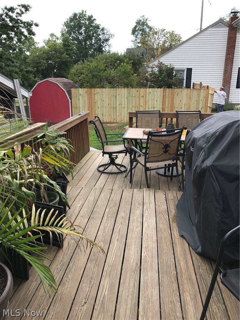 3444 Greenwich Road Barberton, OH 44203 - Photo 5 of 29 Deck