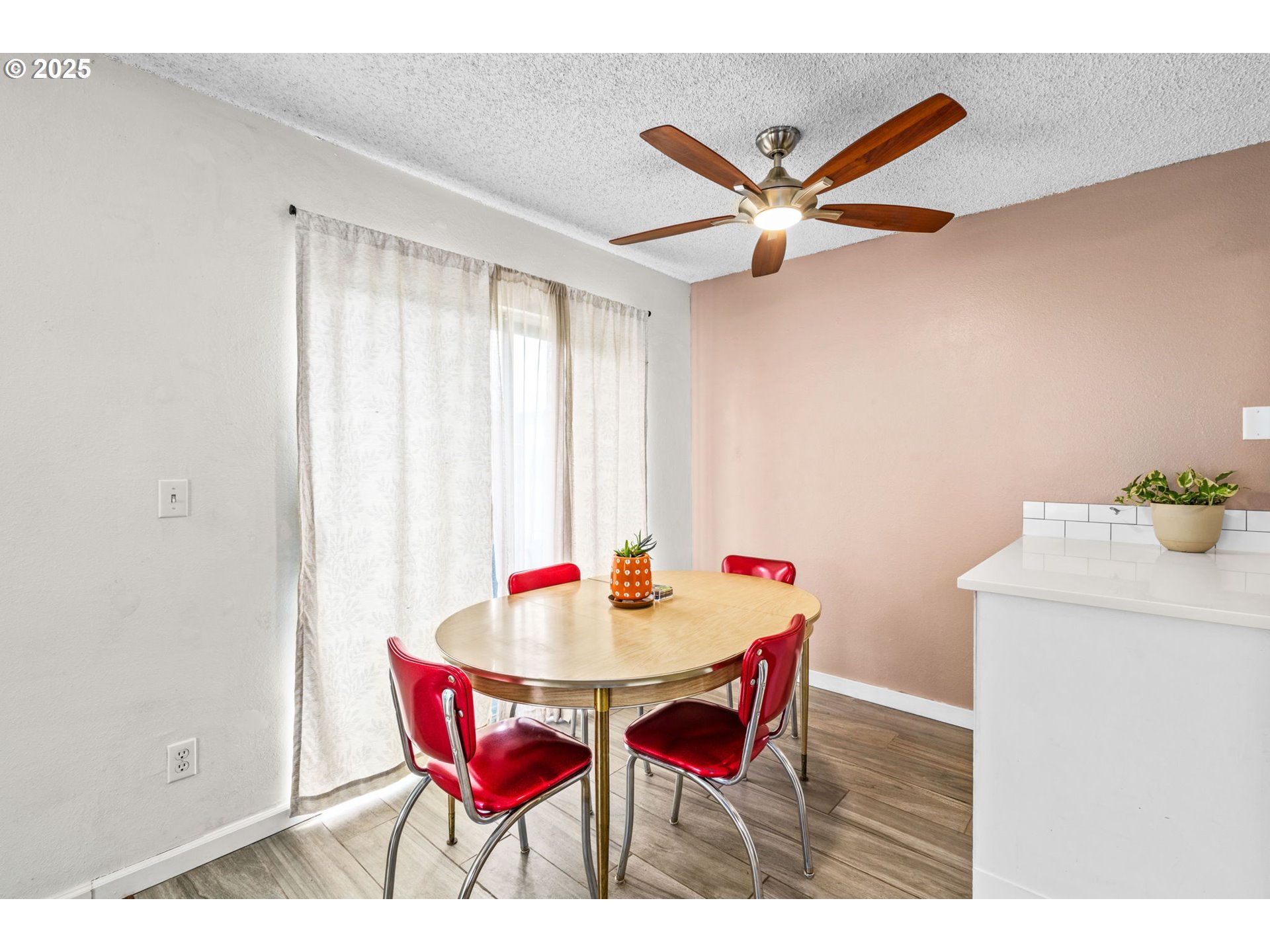 2727 Gateway Street, Unit 24 Springfield, OR 97477 - Photo 15 of 34