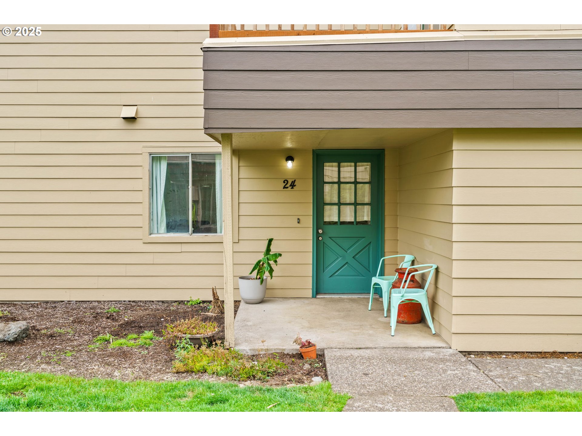 2727 Gateway Street, Unit 24 Springfield, OR 97477 - Photo 3 of 34