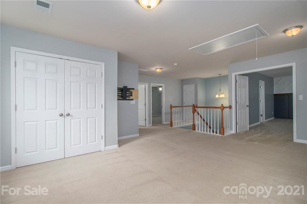 1637 Beleek Ridge Lane Clover, SC 29710 - Photo 22 of 39 a view of an empty room
