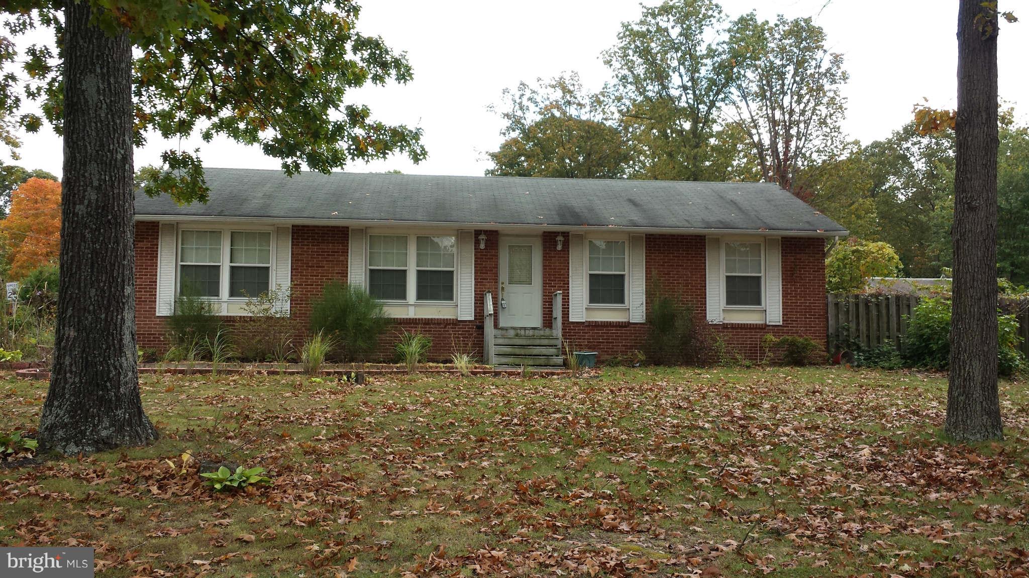 Exterior (Front)