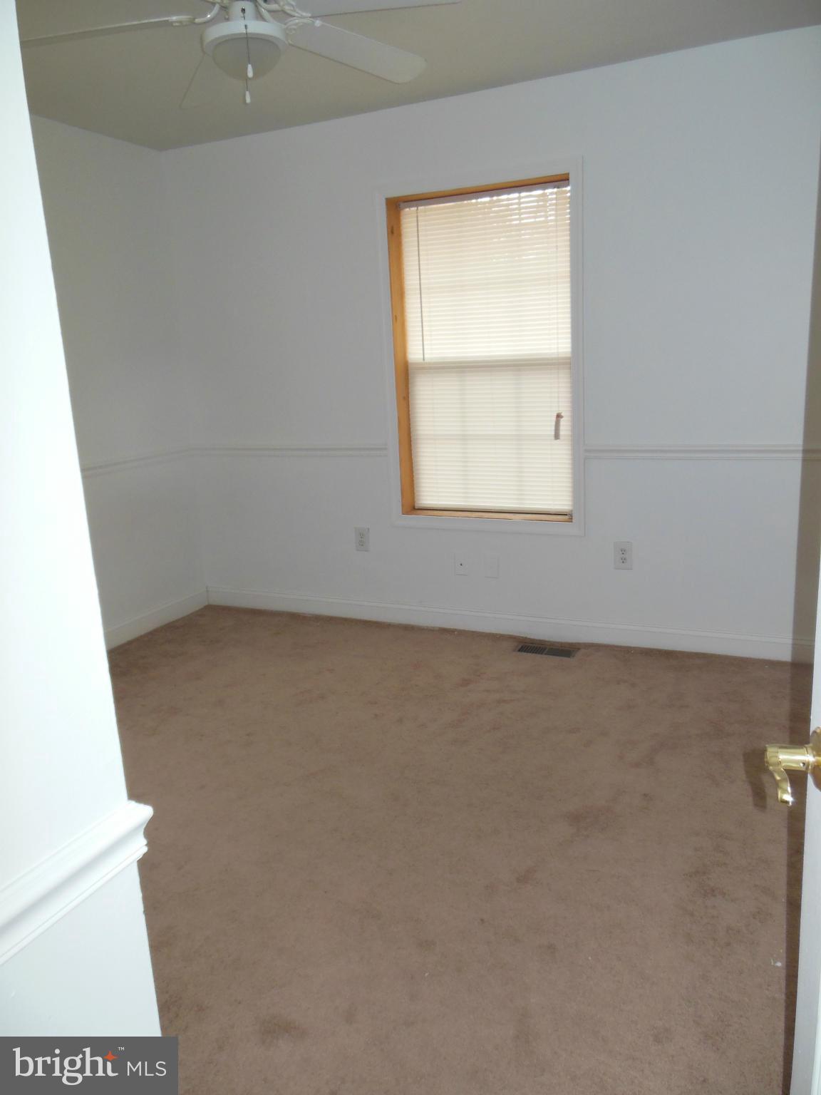 183 Magothy Beach Road Pasadena, MD 21122 - Photo 11 of 19 Bedroom