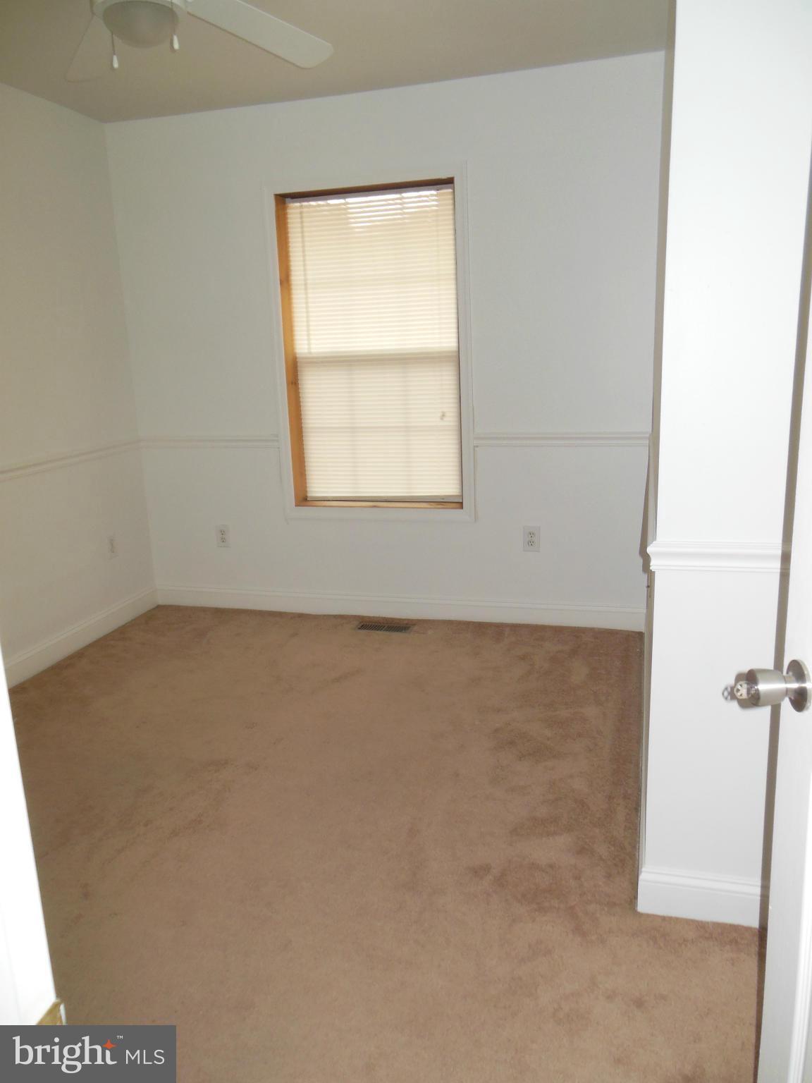 183 Magothy Beach Road Pasadena, MD 21122 - Photo 12 of 19 Bedroom