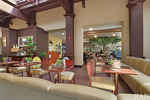 $1,300 | 6175 West Grand Avenue, Unit 4012, Gurnee, IL 60031