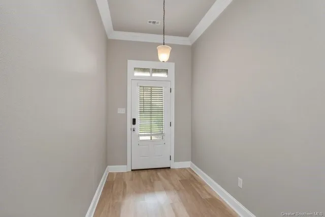 $1,950 | 1777 Browning Rd Lake, Lake Charles, LA 70611