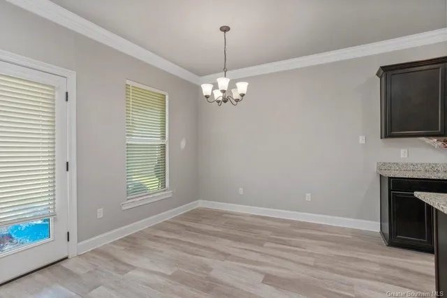 $1,950 | 1777 Browning Rd Lake, Lake Charles, LA 70611