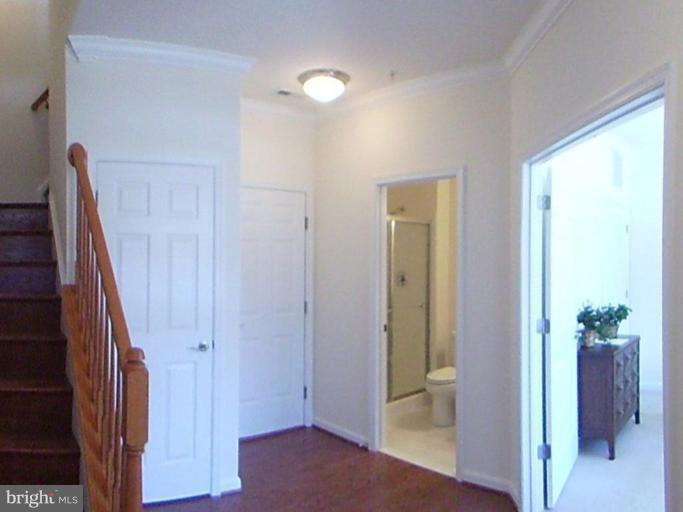 1310 Decatur Street Baltimore, MD 21230 - Photo 2 of 20 Entrance / Foyer
