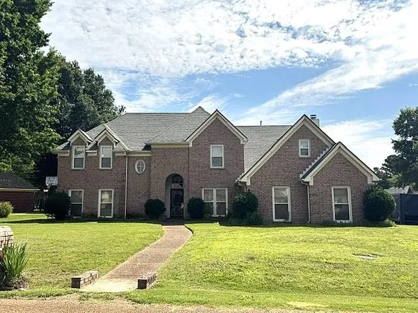 $399,900 | 3376 Sara Woods Drive, Bartlett, TN 38133
