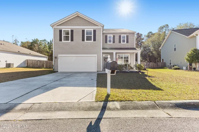 $369,000 | 733 Avington Lane Northeast, Leland, NC 28451