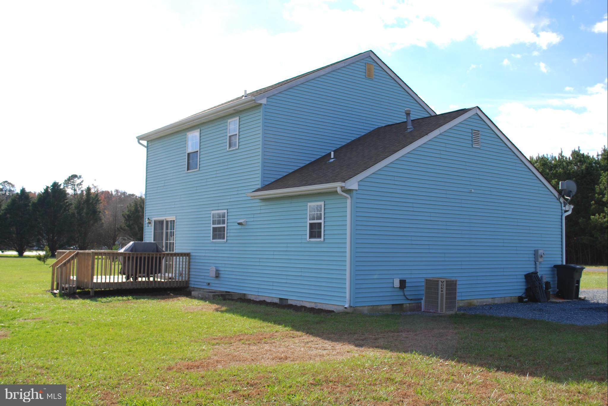 7645 Levin Dashiell Road Hebron, MD 21830 - Photo 17 of 23 Exterior (Rear)