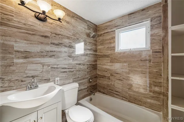 $209,900 | 144 Alexander Avenue, Buffalo, NY 14211