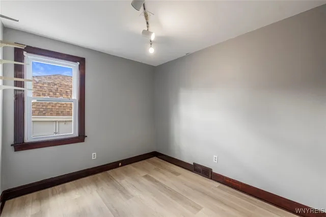 $209,900 | 144 Alexander Avenue, Buffalo, NY 14211