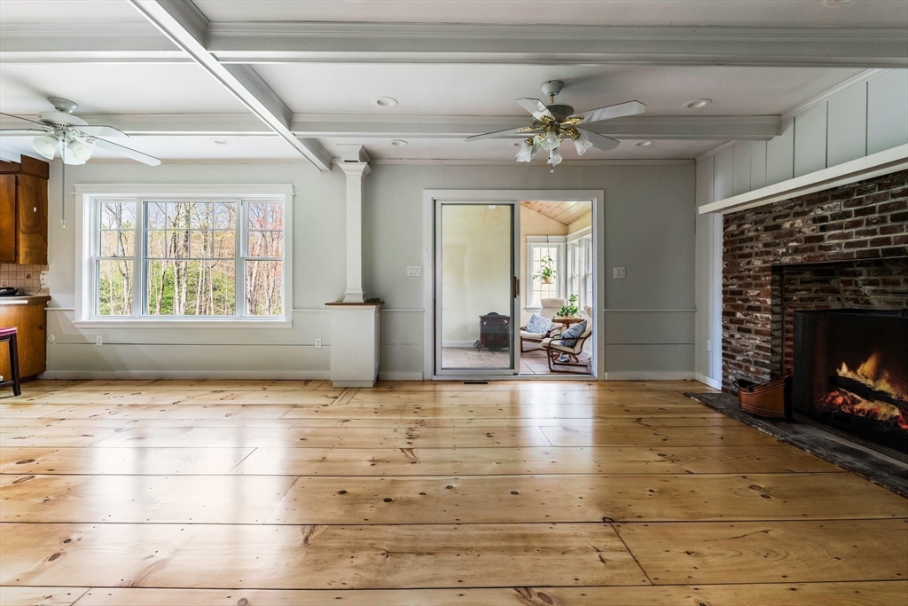 534 Hooksett Road Auburn, NH 03032 - Photo 14 of 38 Gallery Image 14