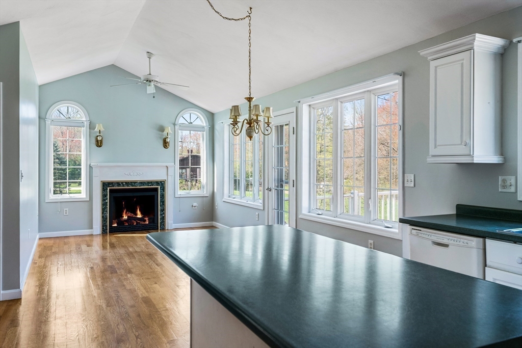 534 Hooksett Road Auburn, NH 03032 - Photo 30 of 38 Gallery Image 30