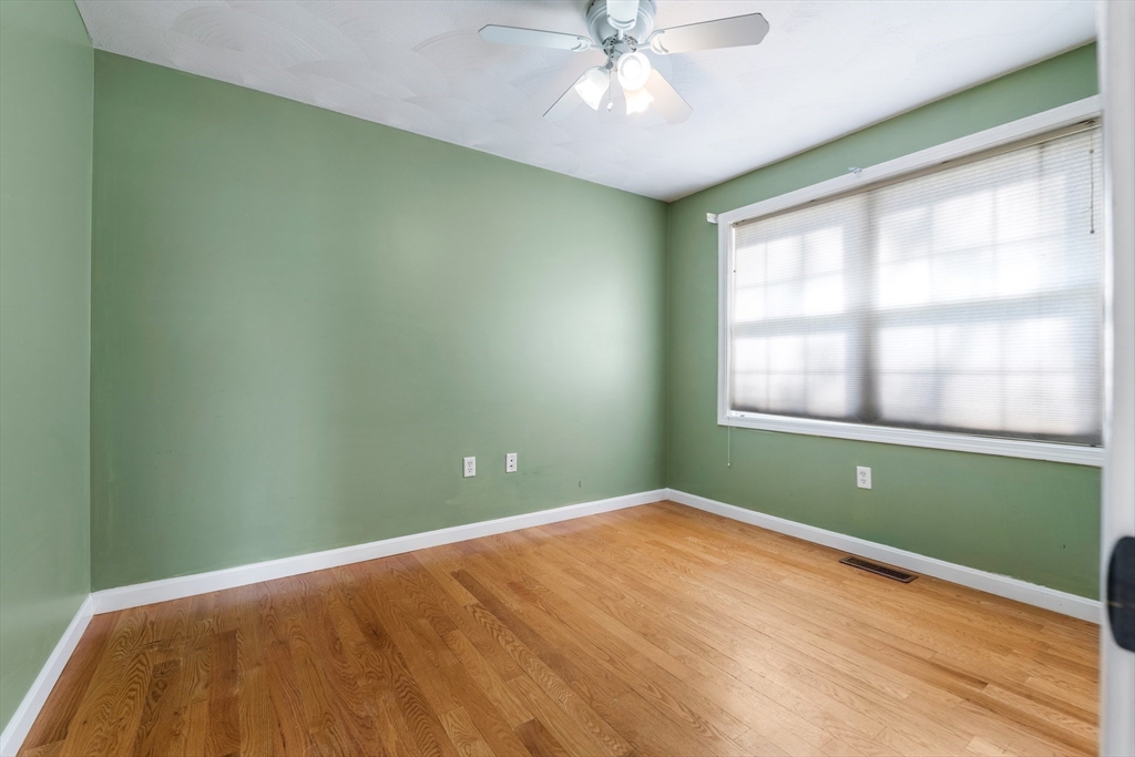 534 Hooksett Road Auburn, NH 03032 - Photo 38 of 38 Gallery Image 38