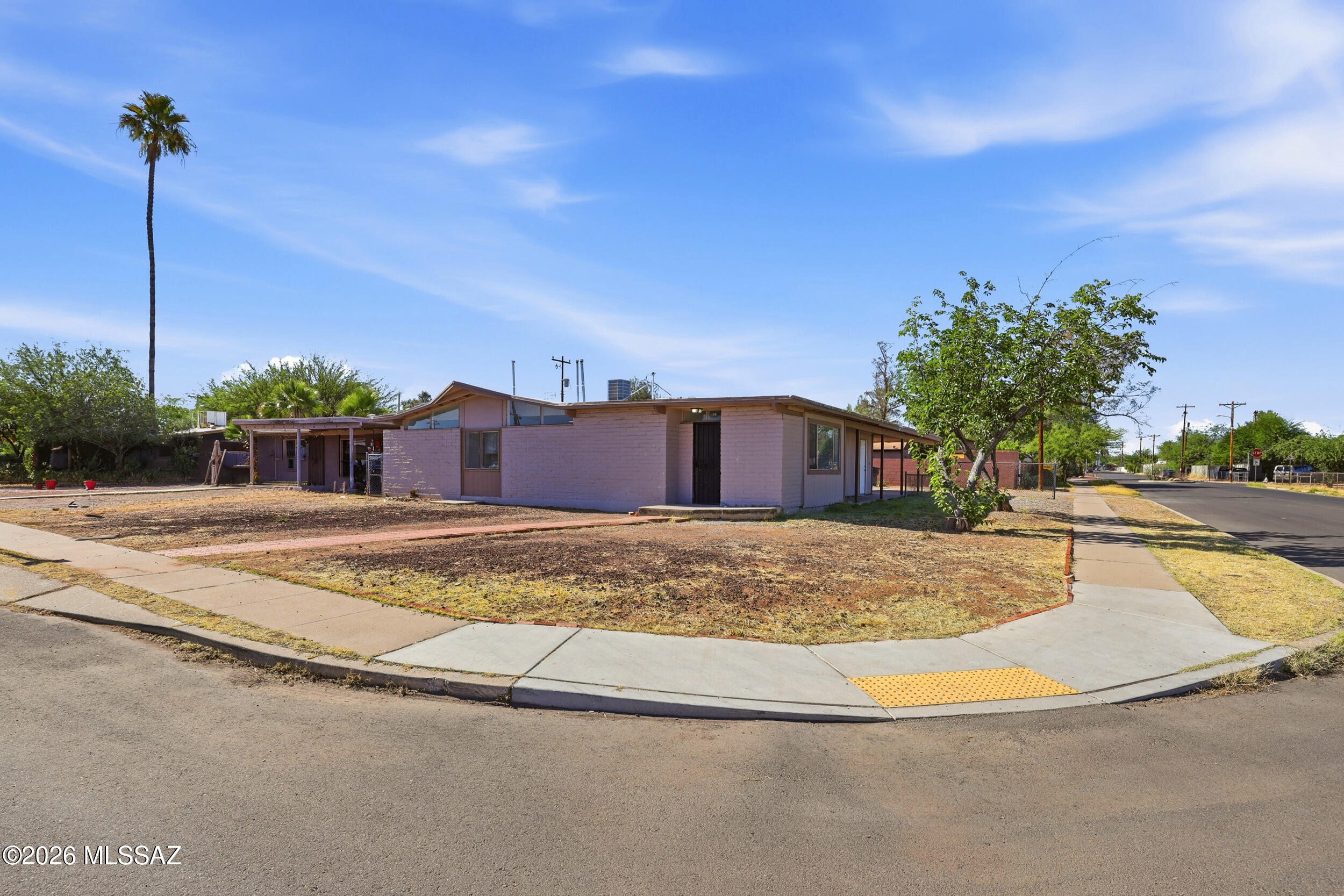 3402 East 27th Street Tucson, AZ 85713 - Photo 3 of 40