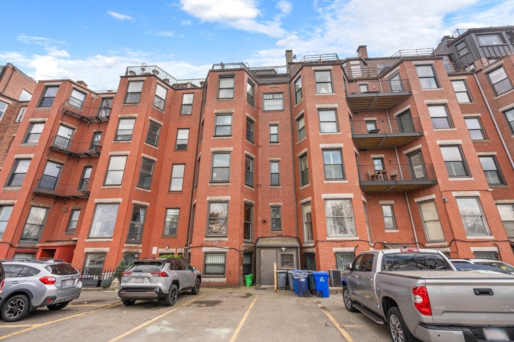 19 Bay State Road, Unit 4 Boston, MA 02215 - Photo 27 of 27