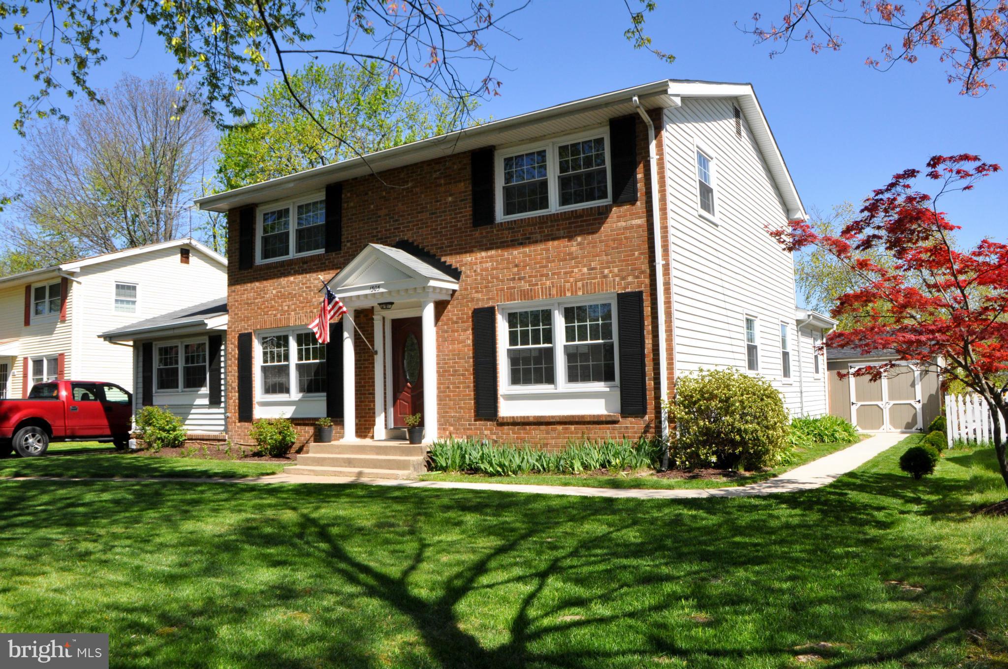 1305 Lee Road Sterling, VA 20164 - Photo 2 of 30 Exterior (Front)