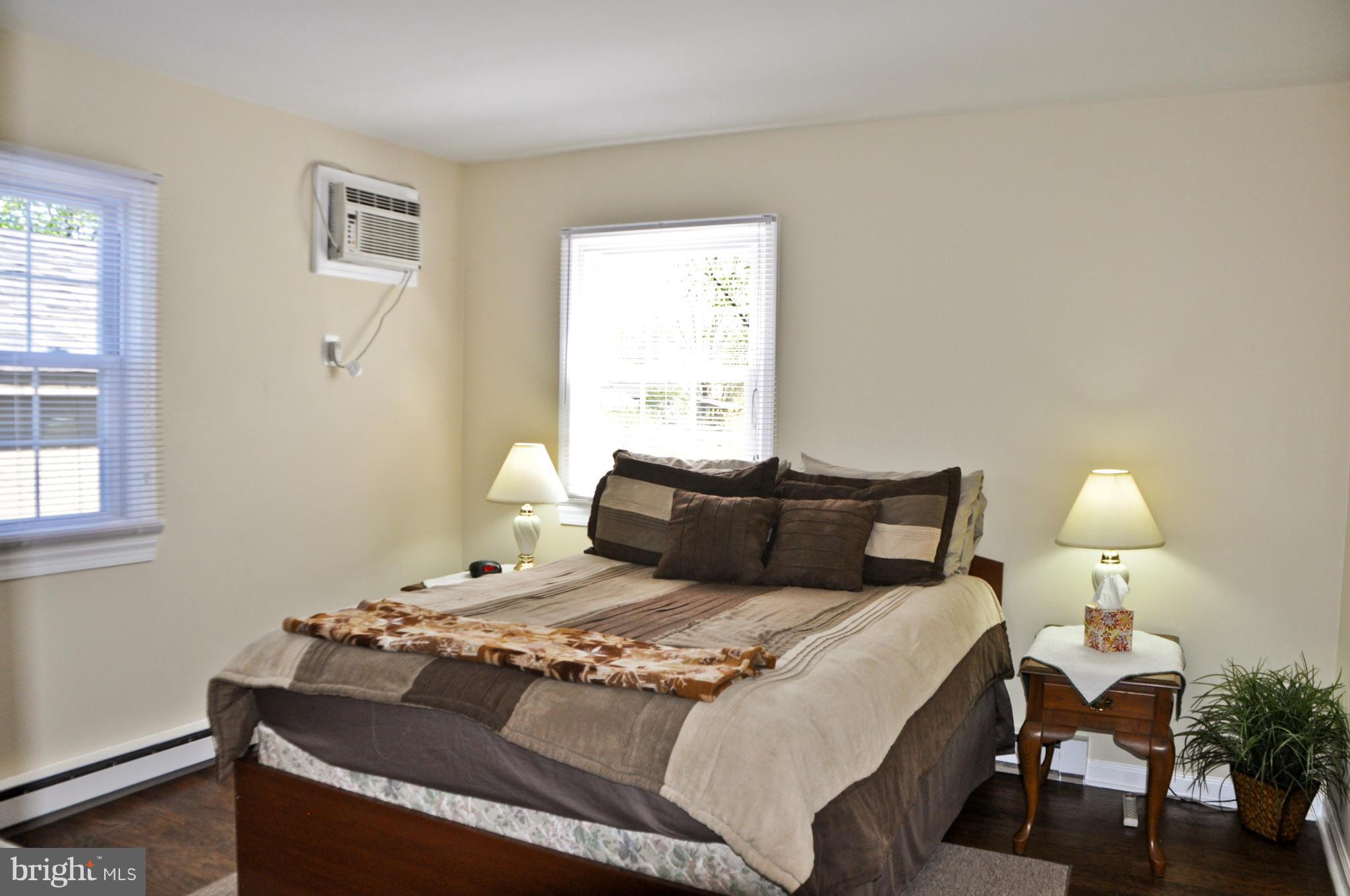 1305 Lee Road Sterling, VA 20164 - Photo 14 of 30 Bedroom (Master)